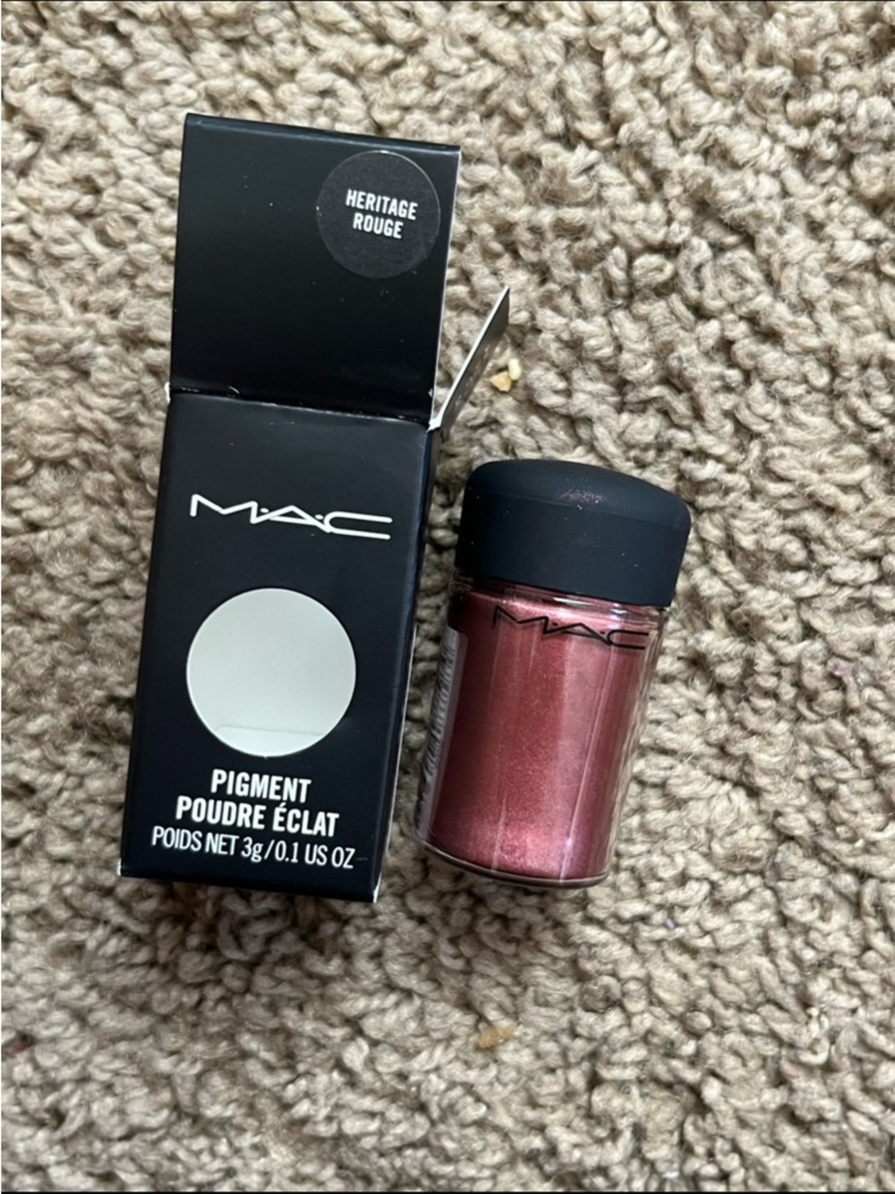 MAC Pigment - Heritage Rouge Shimmery Rose